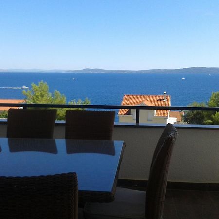 Apartmani Svalina - Seaview And 130M From Beach Trogir Dış mekan fotoğraf