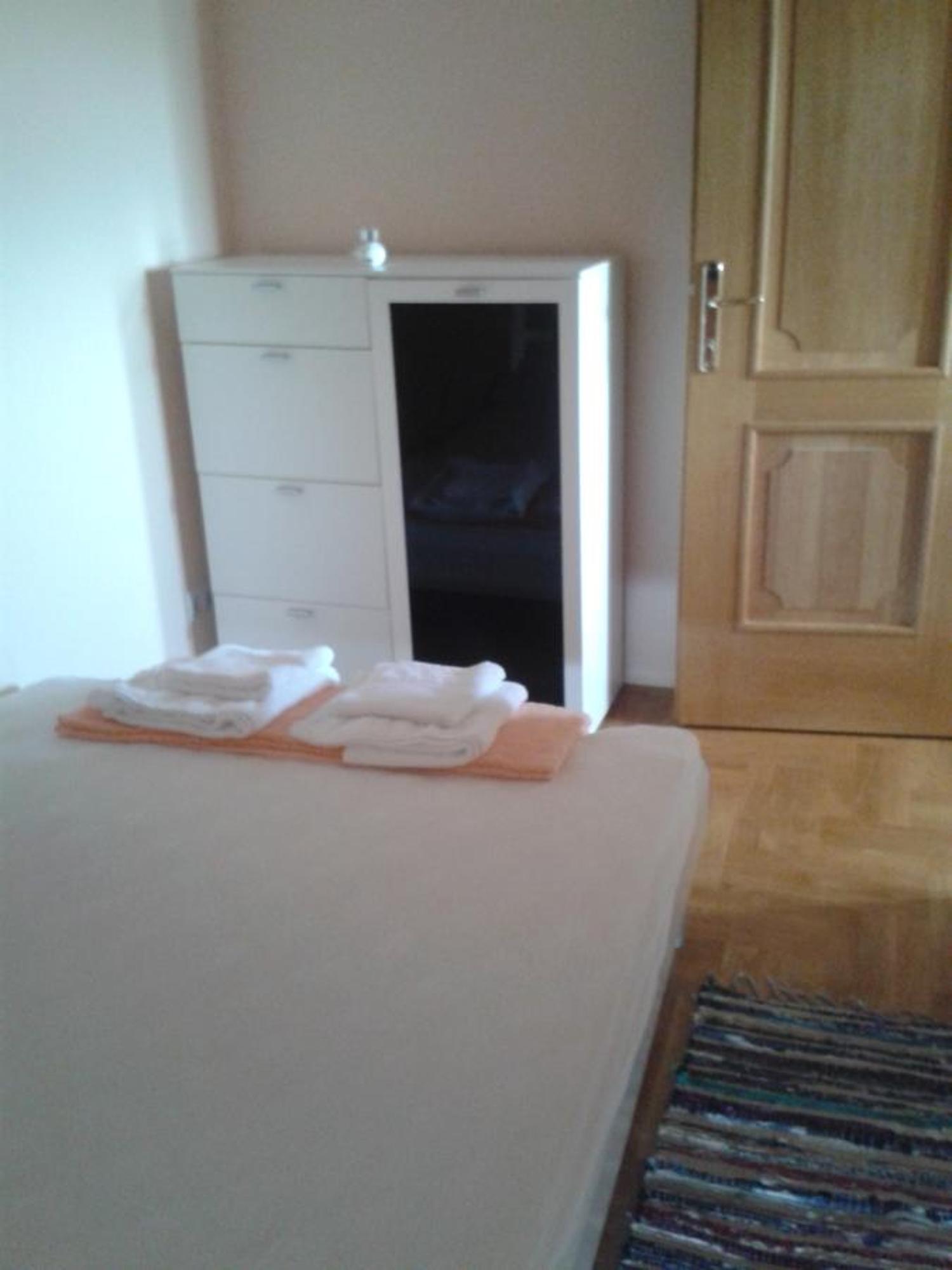 Apartmani Svalina - Seaview And 130M From Beach Trogir Dış mekan fotoğraf