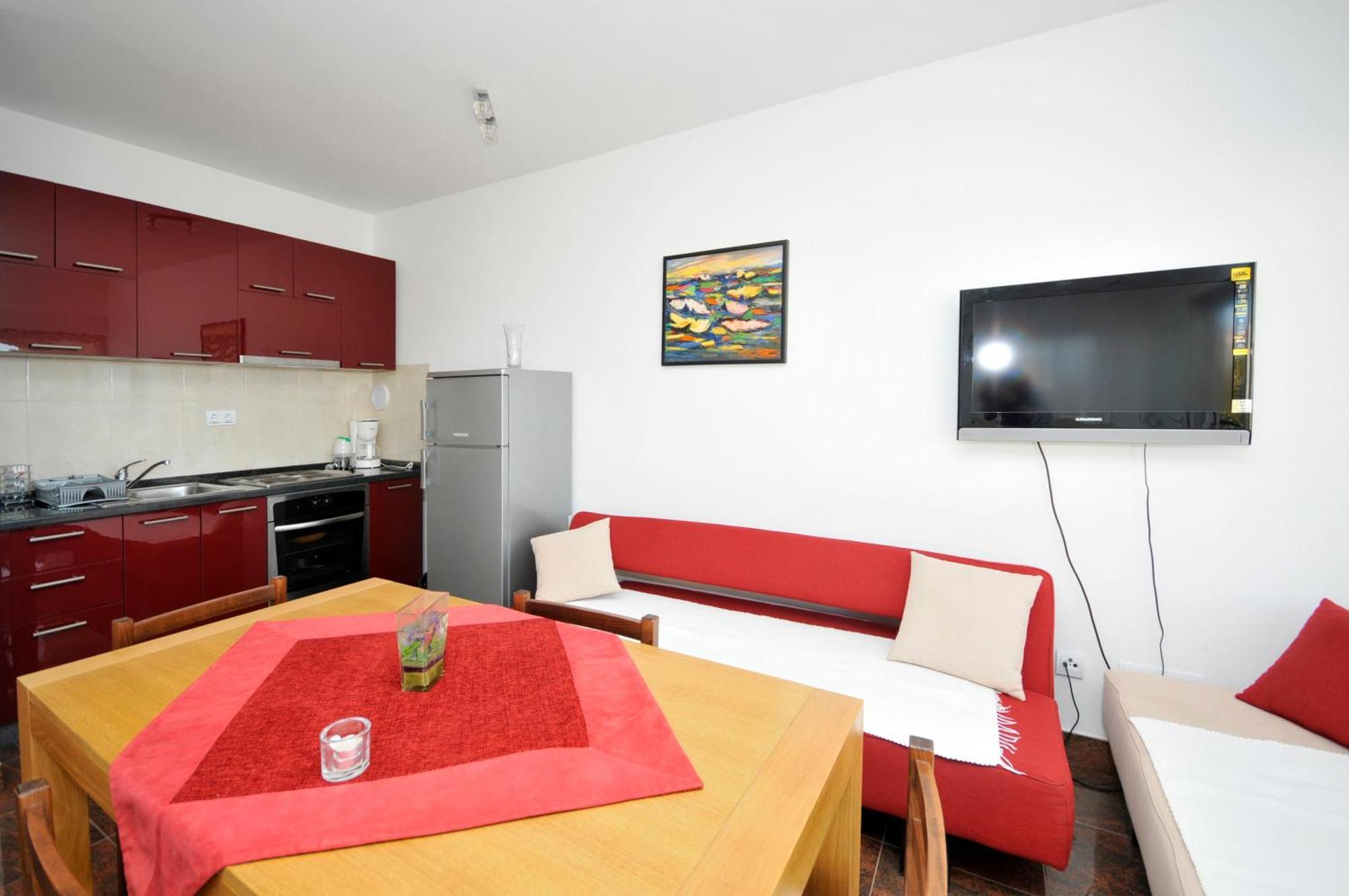 Apartmani Svalina - Seaview And 130M From Beach Trogir Dış mekan fotoğraf
