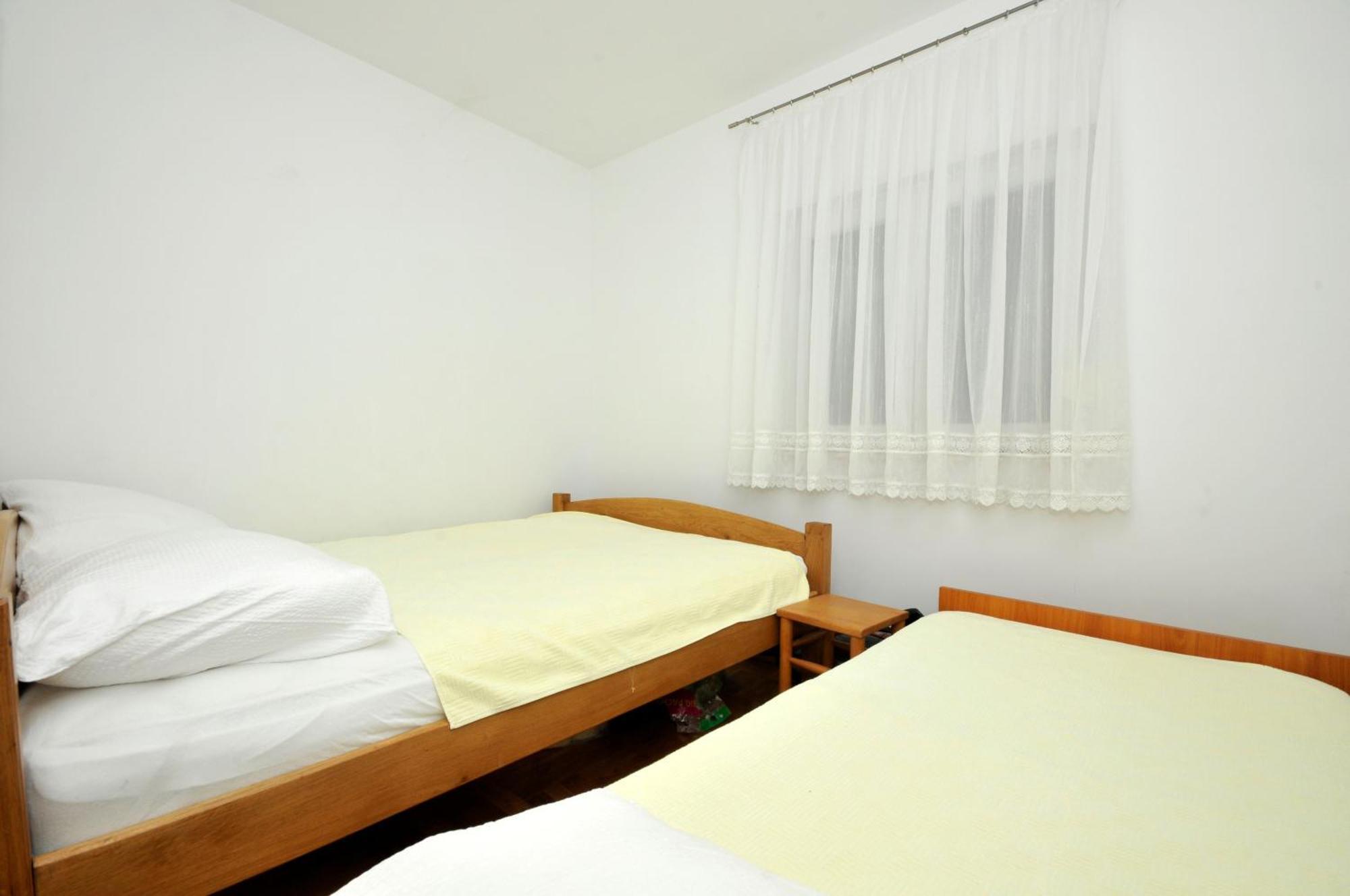 Apartmani Svalina - Seaview And 130M From Beach Trogir Dış mekan fotoğraf