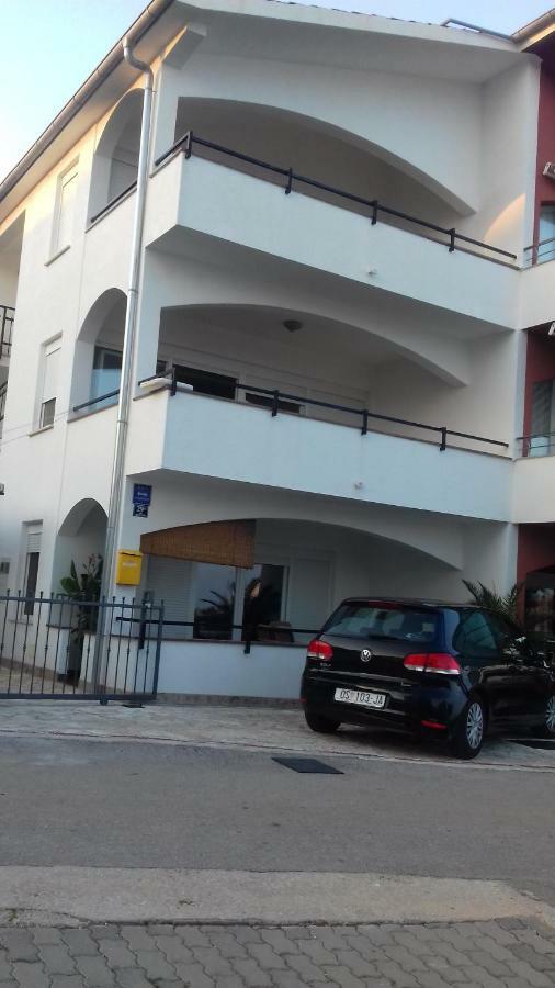 Apartmani Svalina - Seaview And 130M From Beach Trogir Dış mekan fotoğraf